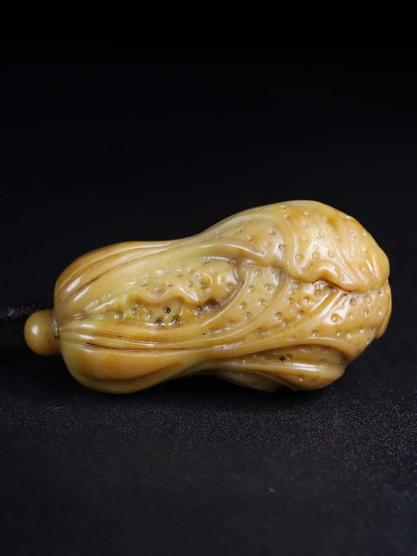Shoushan Soapstone Hand Carved Fortune Cabbage Pendant - 7