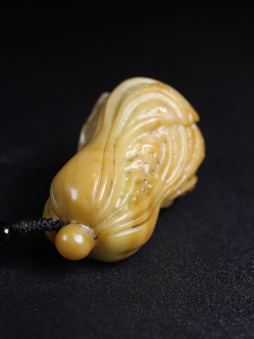 Shoushan Soapstone Hand Carved Fortune Cabbage Pendant - 8