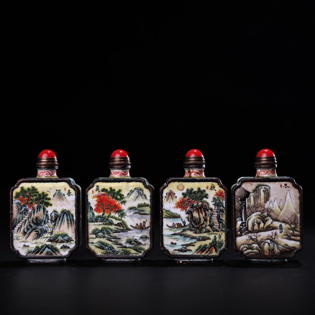 Foue Bronze Cloisonne Snuff Bottle: Title: Foue Bronze Cloisonne Snuff Bottle Origin: Chinese Date/Period: After1910 Materials: Bronze Cloisonne Dimensions: 70x44x17(mm) 2.76x1.73x0.67(inches) Weight 0.18 lbs/80g Reserve: $399.00 Shippi