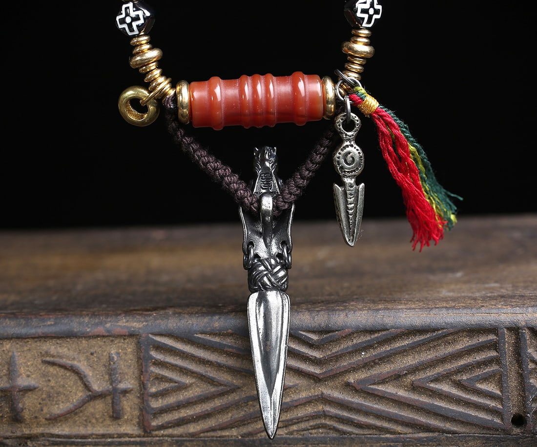 Old Iron Pestle Xiangmo & Red Agate & Green Agate Necklace - 5