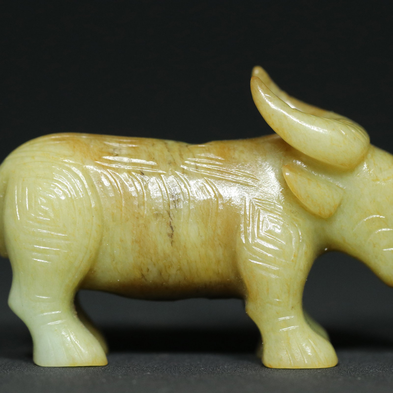 Vintage Hetian Jade Pendant - Ox - 8