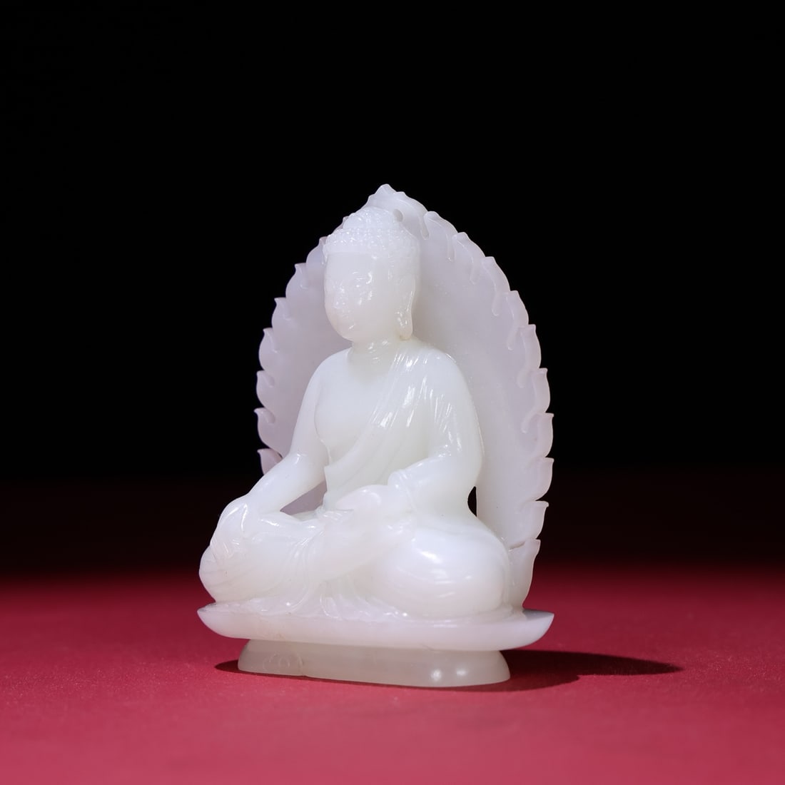 Superb White Hetian Jade Buddha Statue - 2