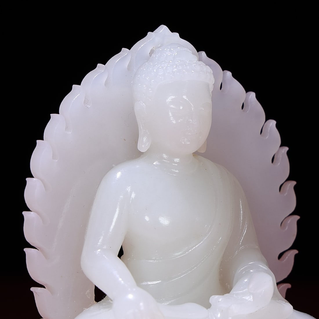 Superb White Hetian Jade Buddha Statue - 4