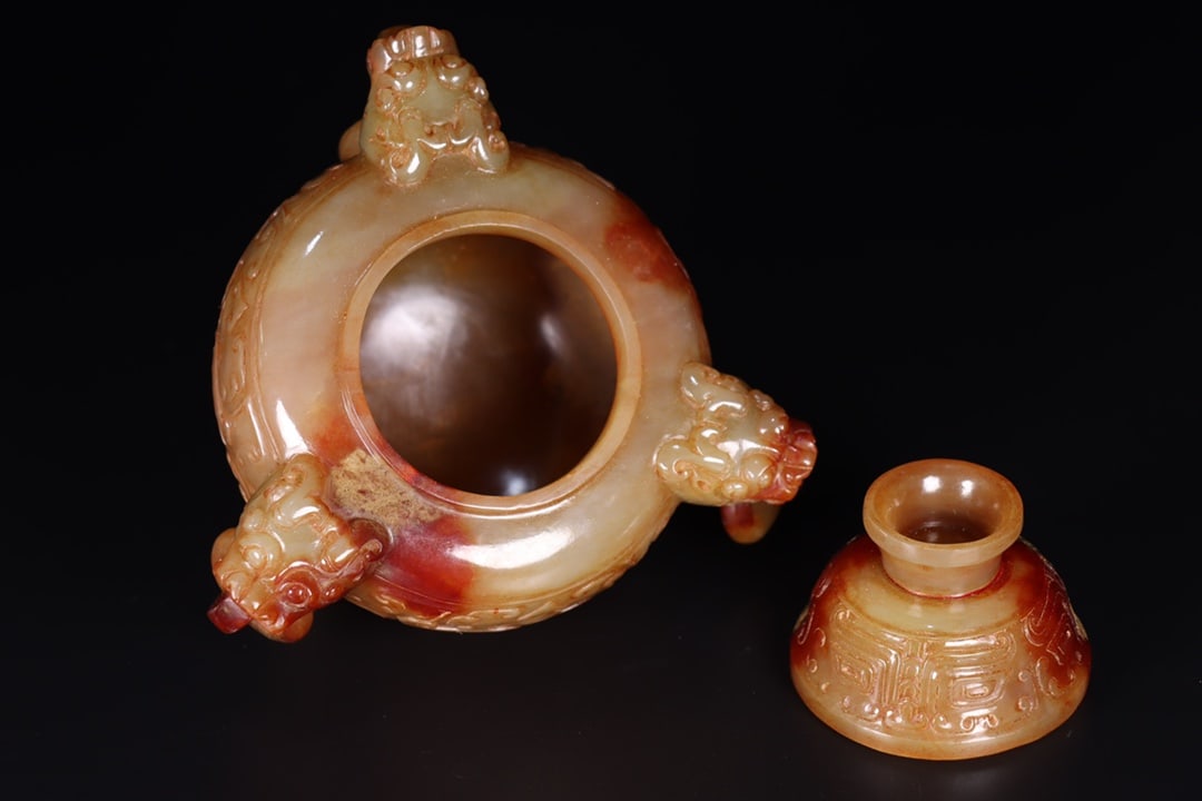 Vintage Qing Dynasty Hetian Jade Beast Incense Burner - 7