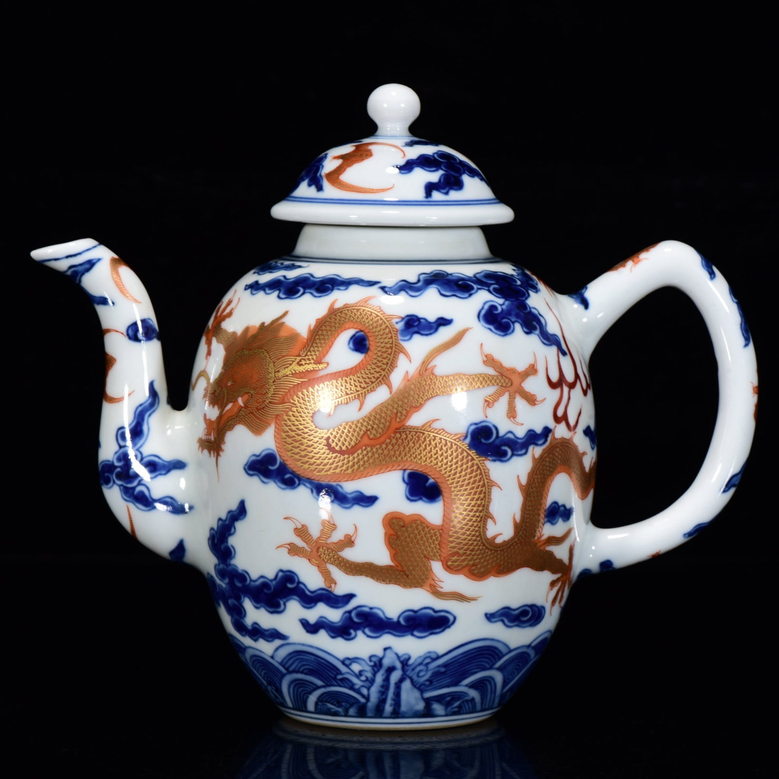 Iron Red Glaze+Blue and White Porcelain Dragon Teapot - 3