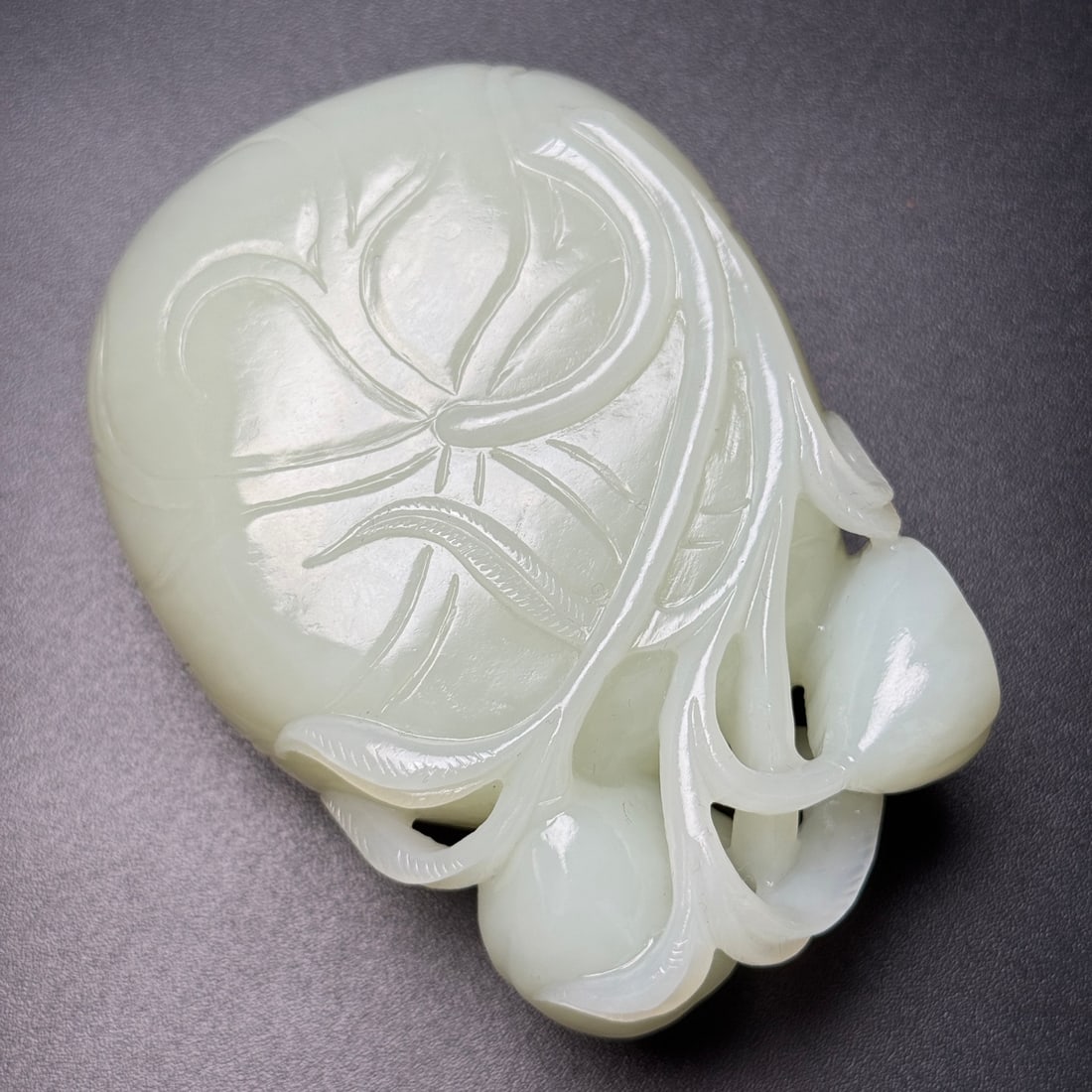 Hetian Jade Hand Carved Lotus Brush Washer - 3