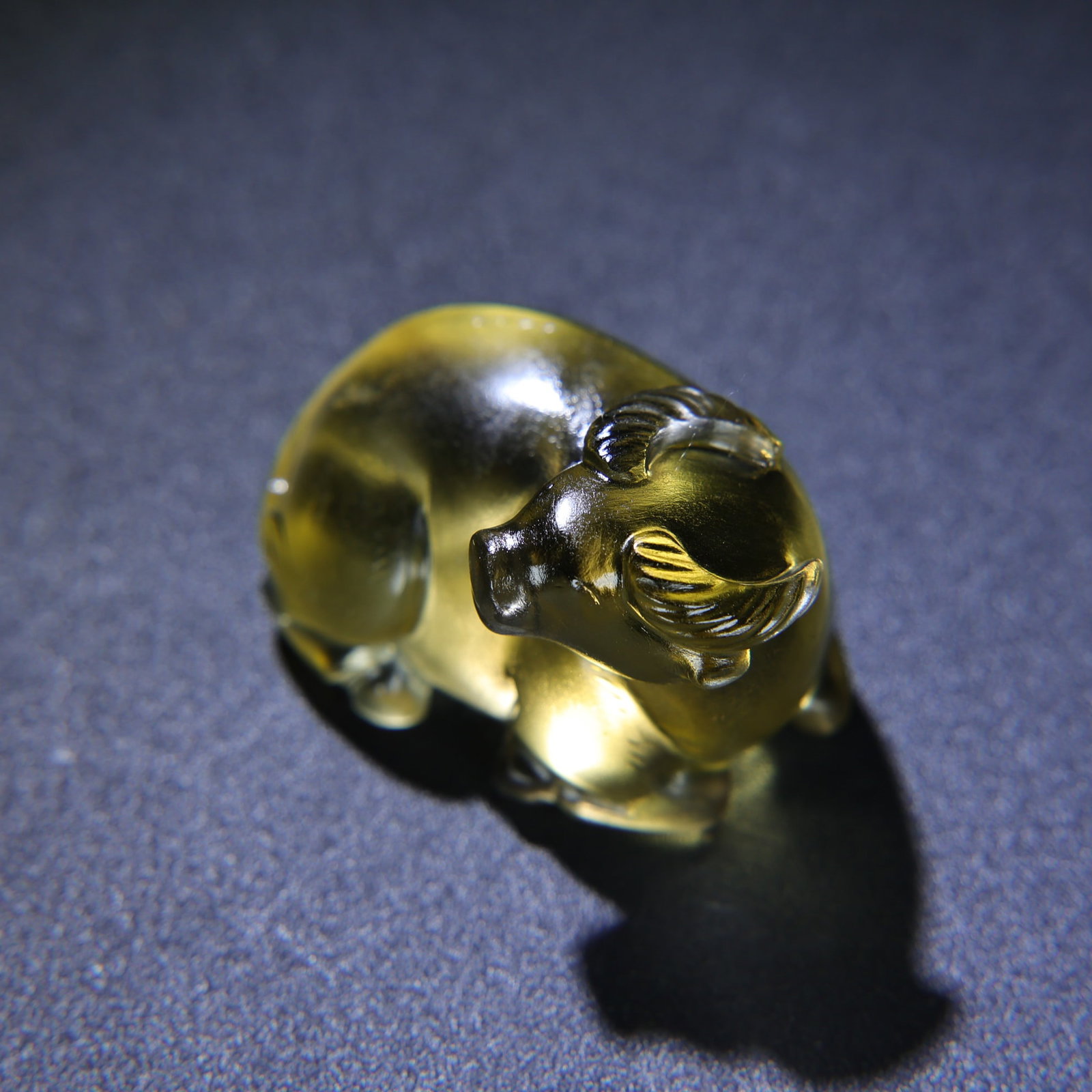 Old Yellow Crystal Ox Statue - 9