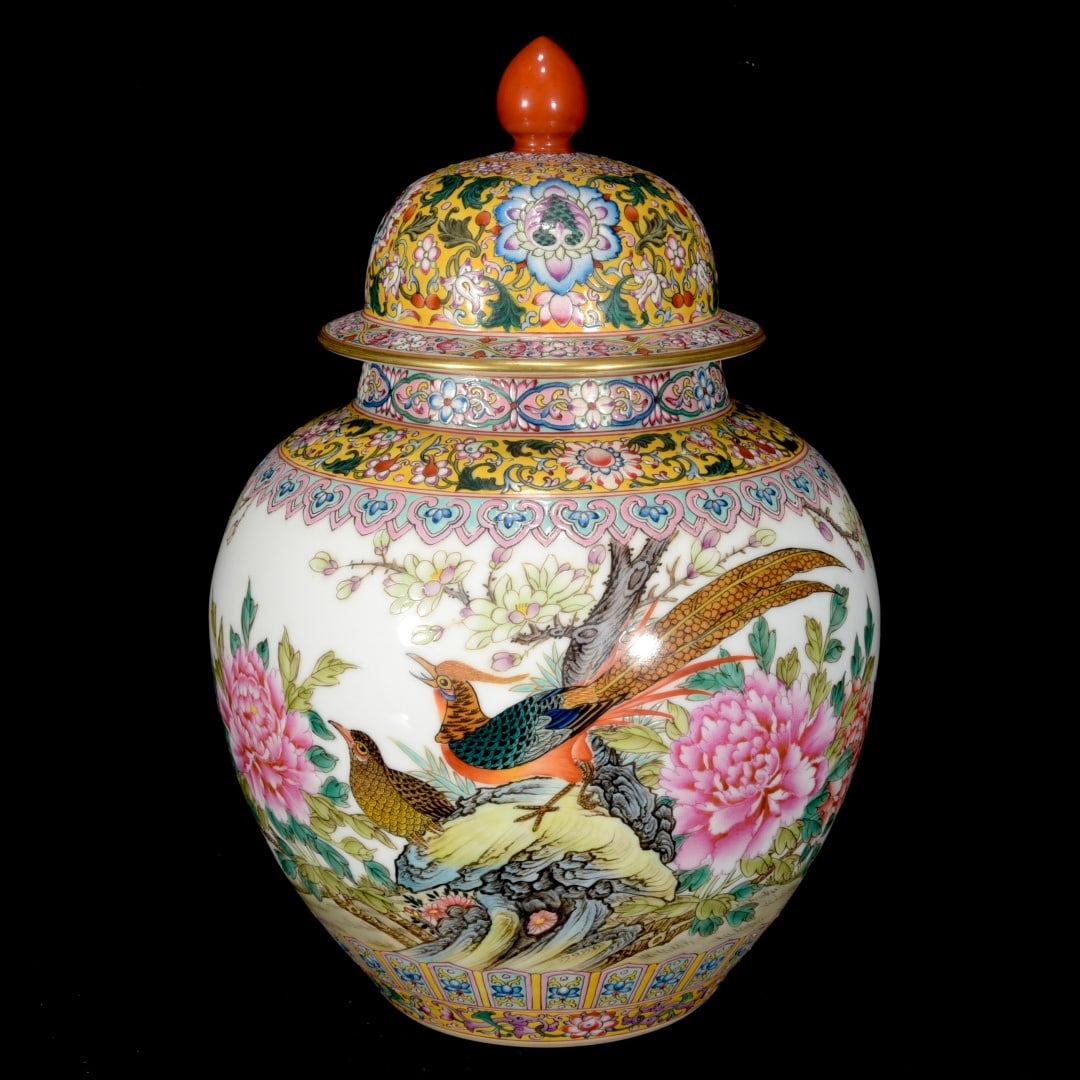 Famille Rose Porcelain Pot Flower Bird Design Yongzheng Mark: Title: Famille Rose Porcelain Pot Flower Bird Design Yongzheng Mark Origin: Chinese Date/Period: After1860 Materials: Porcelain Dimensions: 330x220(mm) 12.99x8.66(inches) Reserve: $999.00 Shipping: D