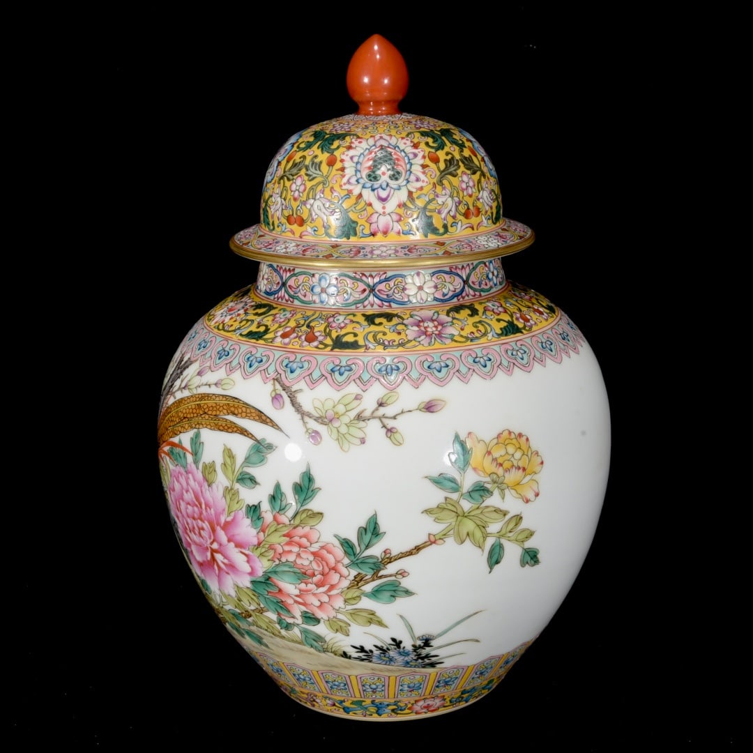 Famille Rose Porcelain Pot Flower Bird Design Yongzheng Mark - 3