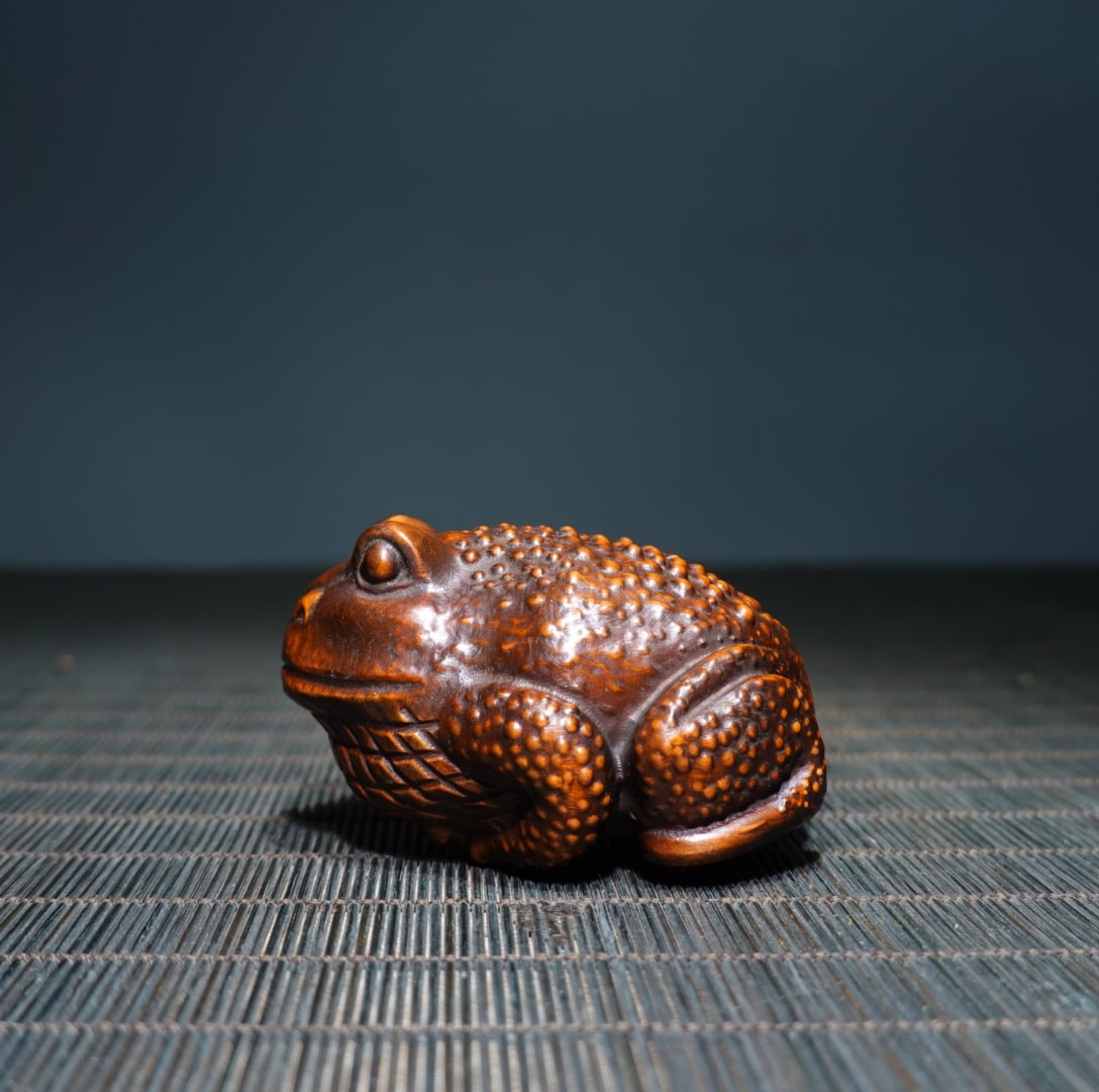 Vintage Boxwood Wood Carved Fortune Toad Statue - 5