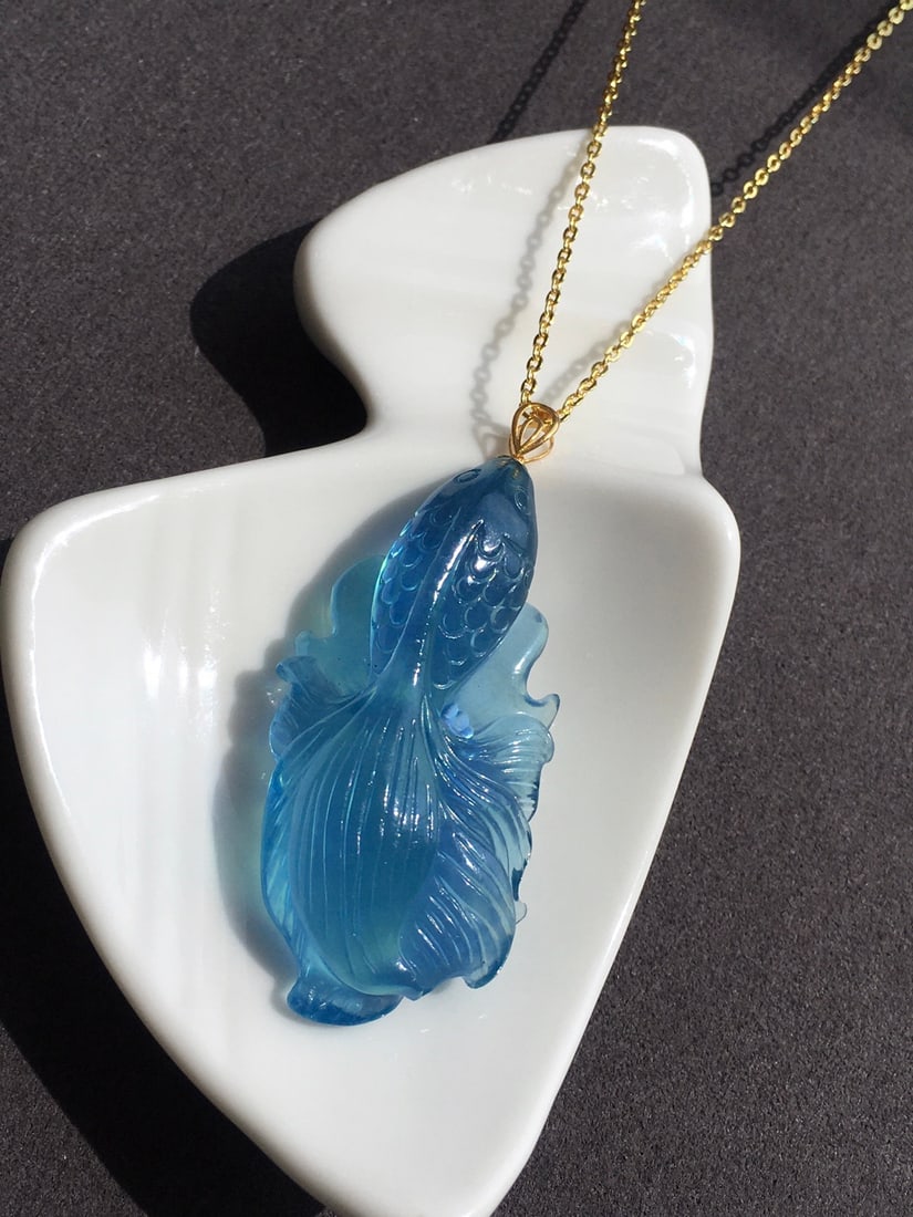 Beautiful Natural Aquamarine Goldfish Pendant - 3