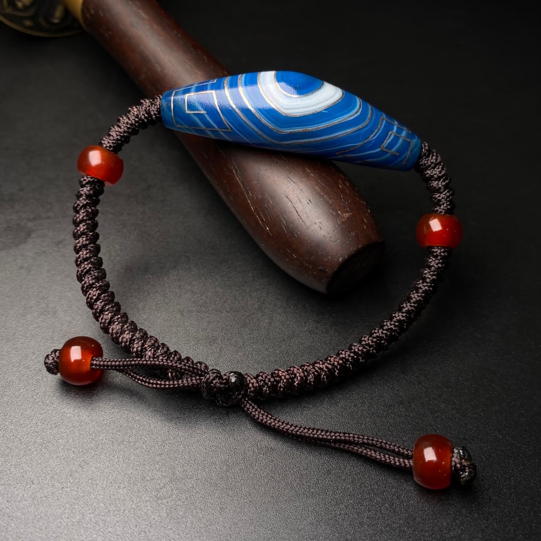 Hand-Woven DZI Agate Inlay Silver Wire Hand Chain - 3