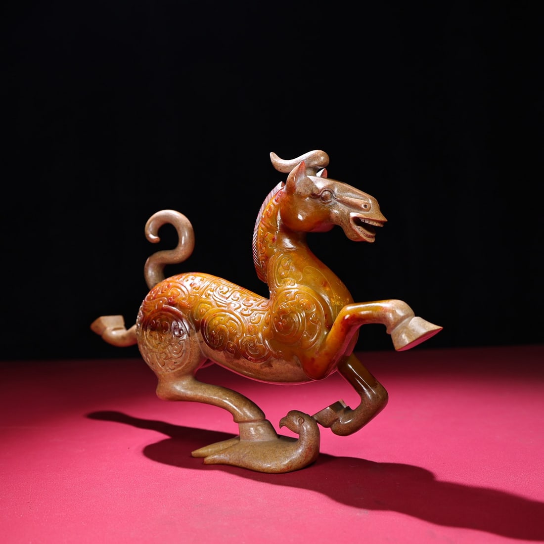 Vintage Qing Dynasty Hetian Jade Horse Swallow Statue - 2