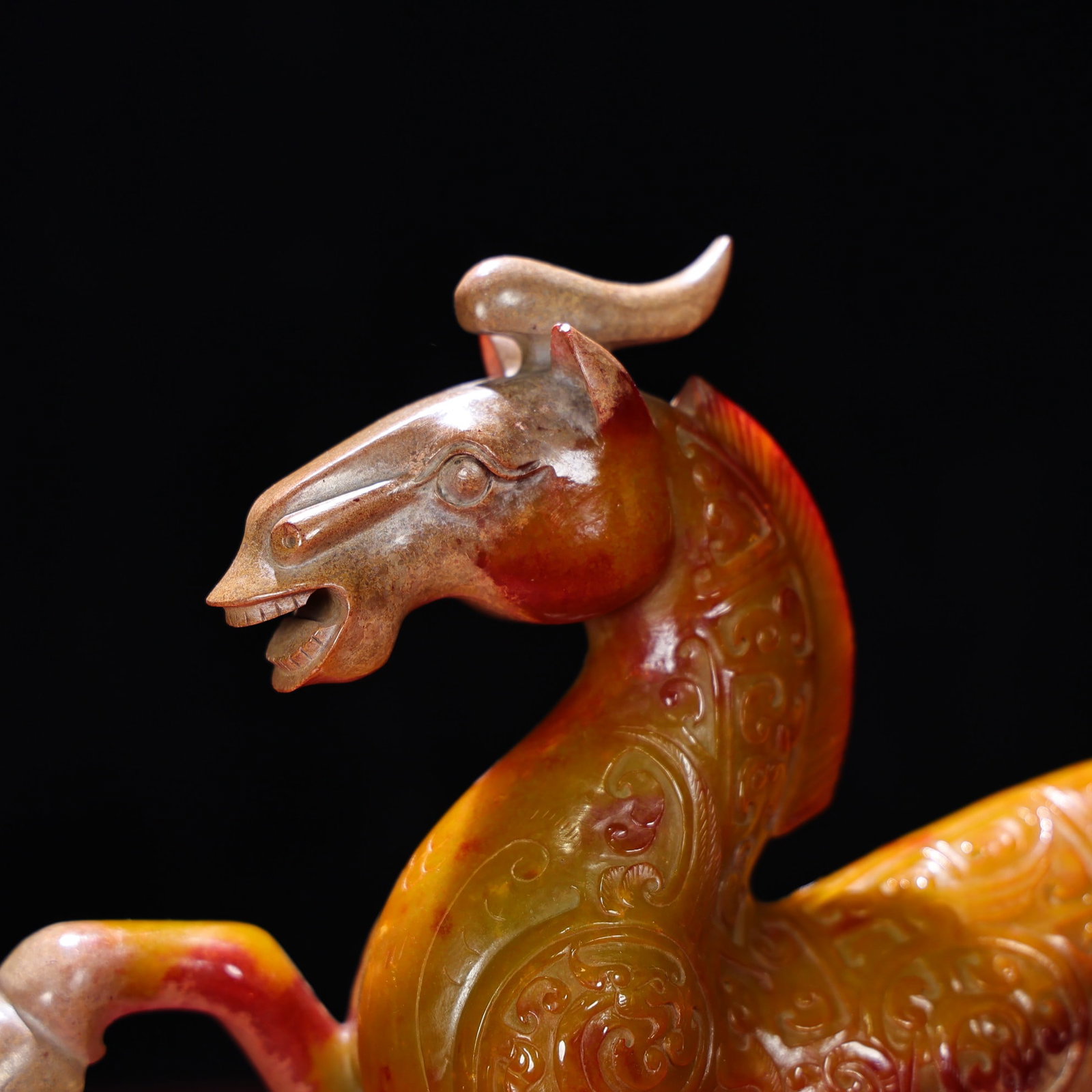 Vintage Qing Dynasty Hetian Jade Horse Swallow Statue - 4
