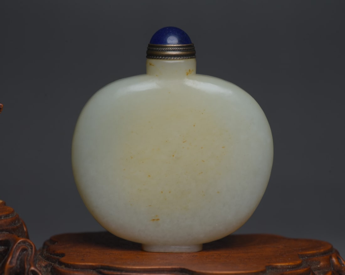 Old Hetian Jade Three Monkey Snuff Bottle - 2