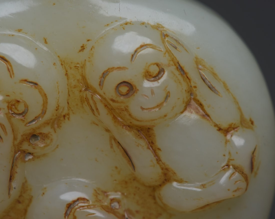 Old Hetian Jade Three Monkey Snuff Bottle - 8