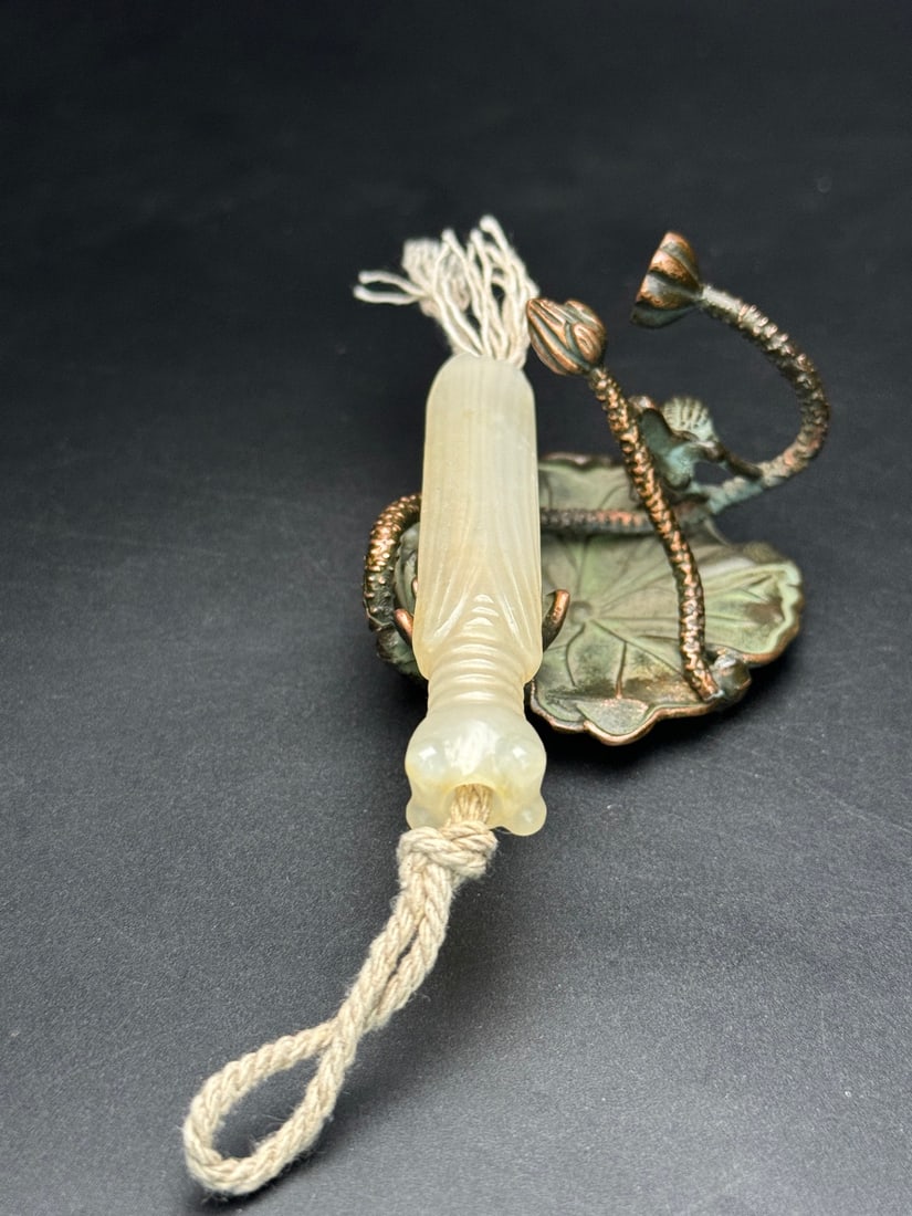 Old Hetian Jade Cicada Lezi Pendant - 5