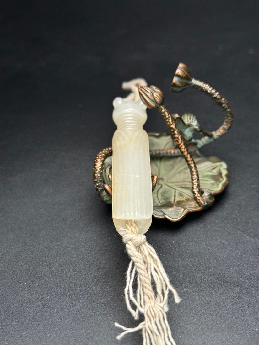 Old Hetian Jade Cicada Lezi Pendant - 6