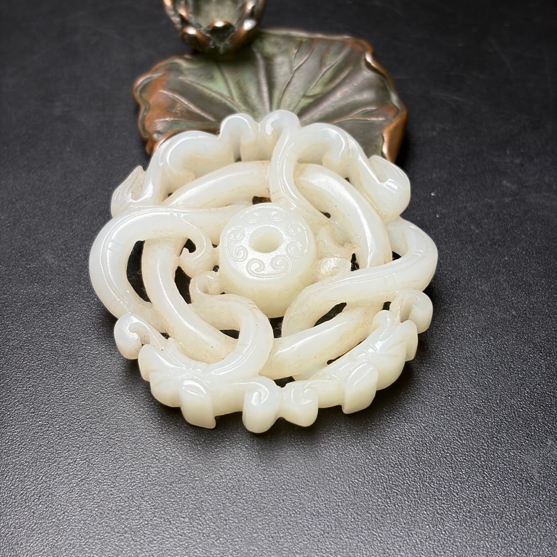 Openwork Hetian Jade Dragon Pendant - 5