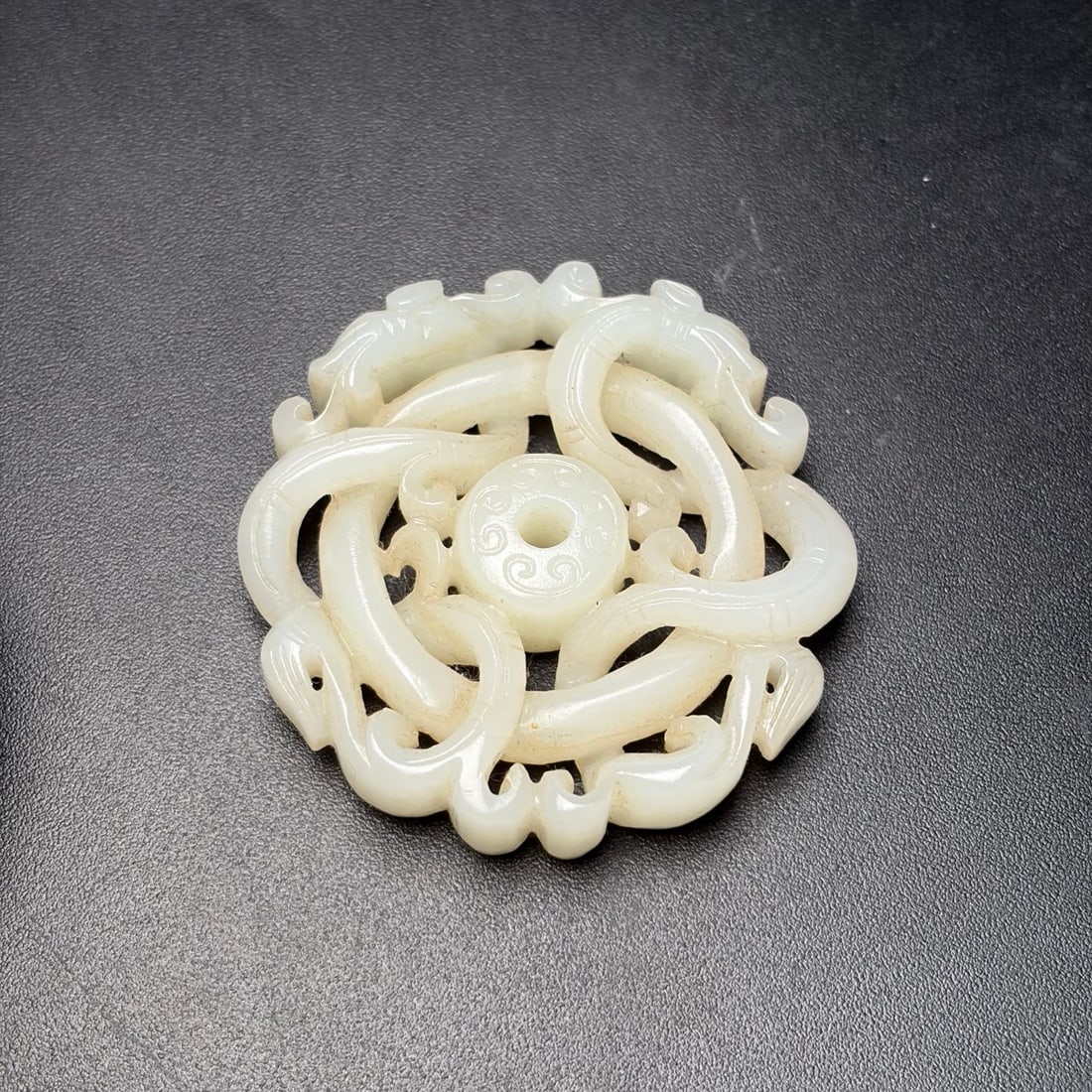 Openwork Hetian Jade Dragon Pendant - 7