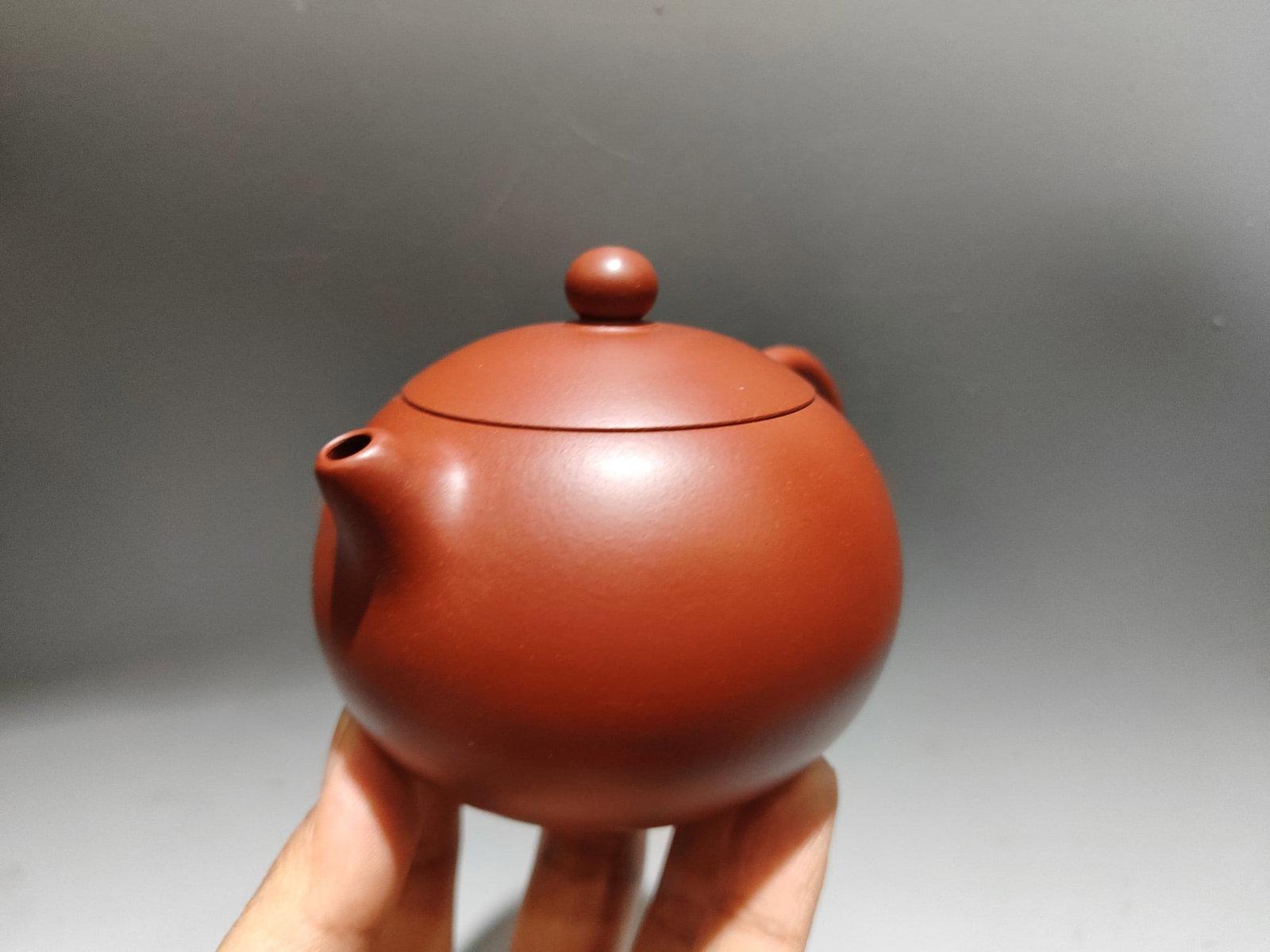 Yixing Zisha Clay Teapot w Artist Signed - 7