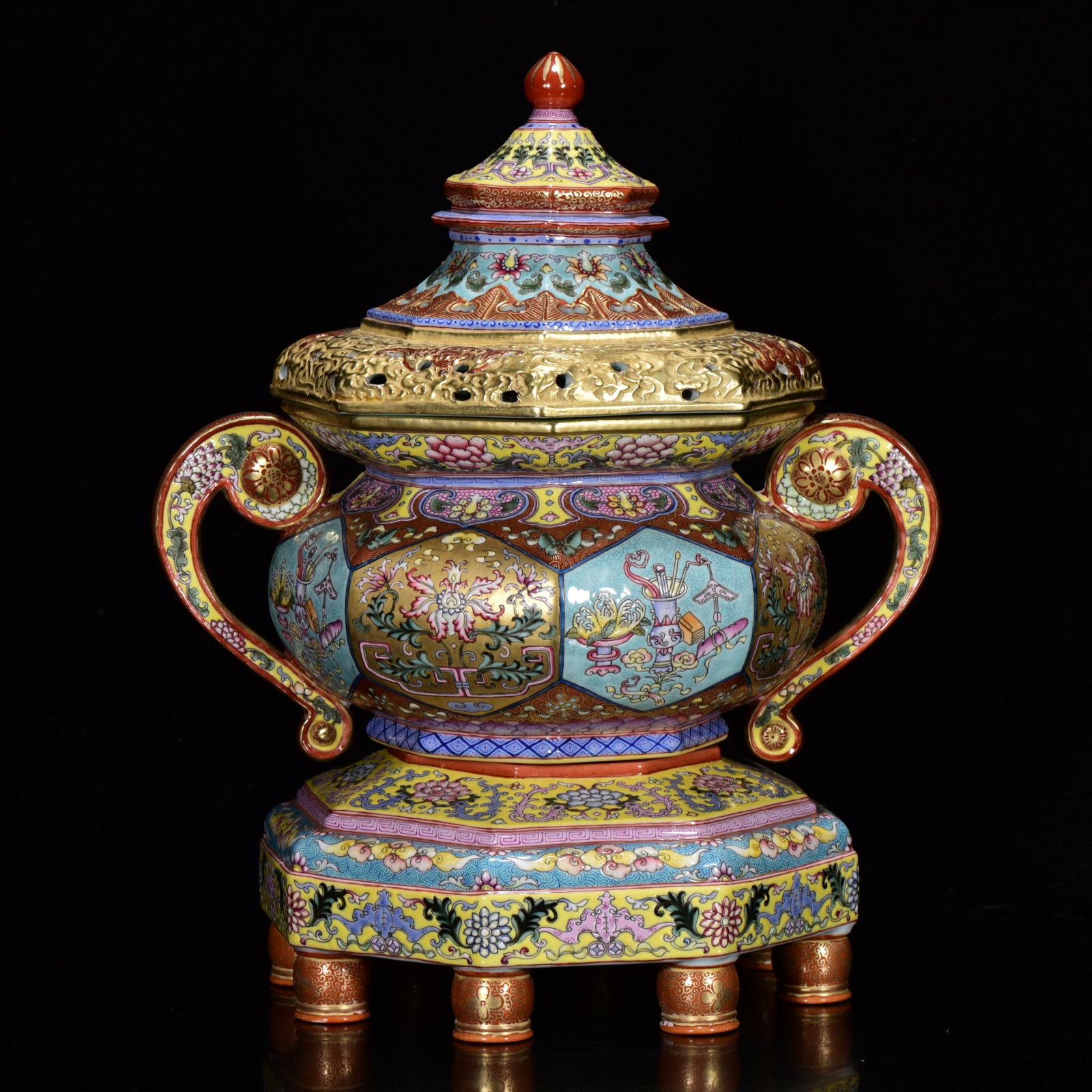Superb Gilt Gold Famille Rose Porcelain Incense Burner - 3