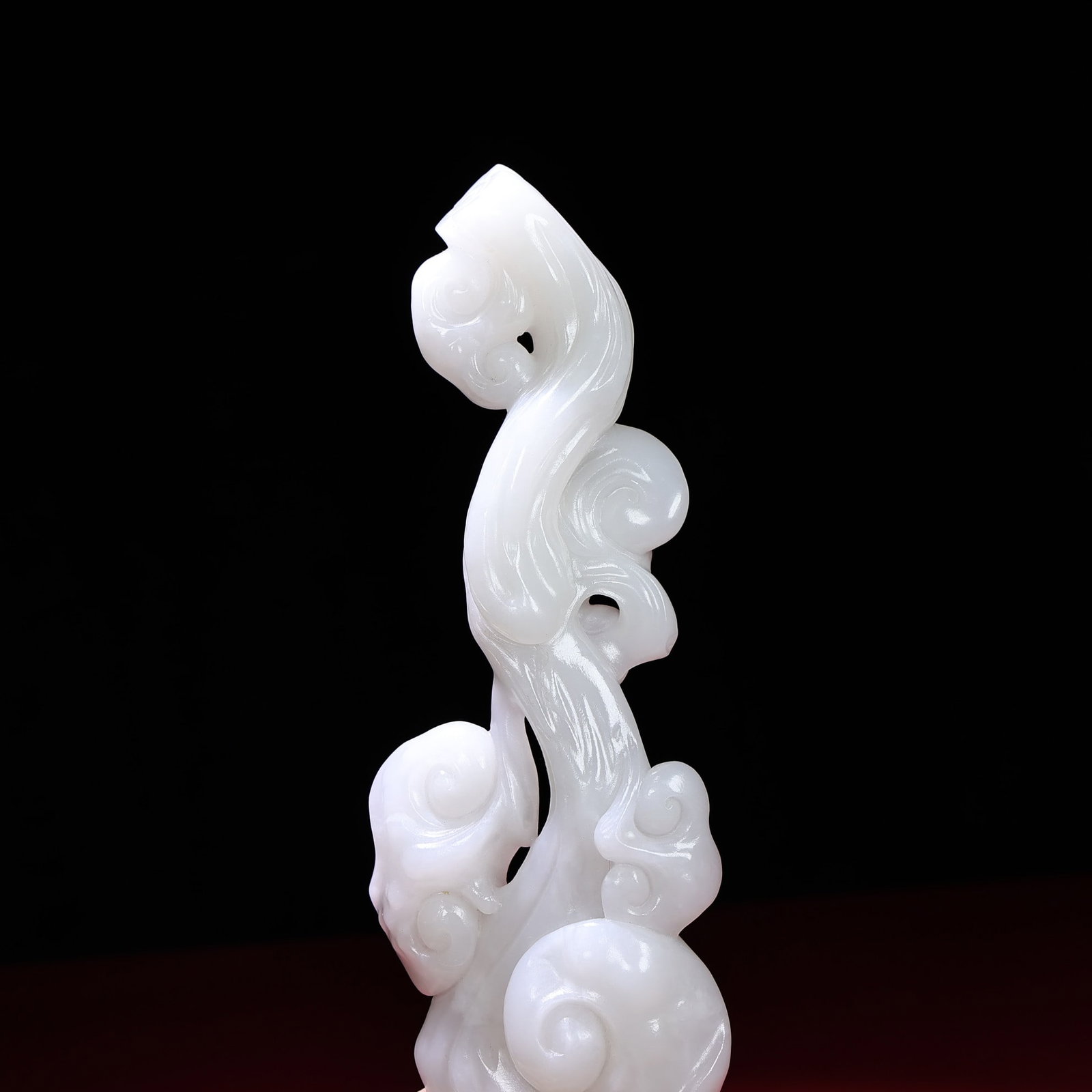 Vintage White Hetian Jade Ruyi Statue - 4