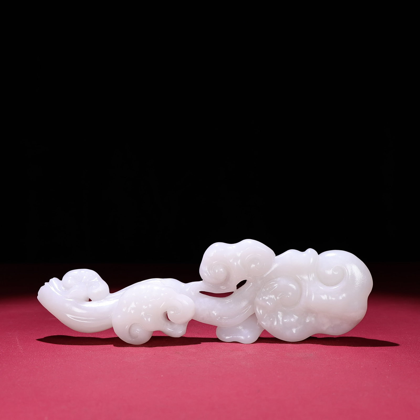 Vintage White Hetian Jade Ruyi Statue - 8