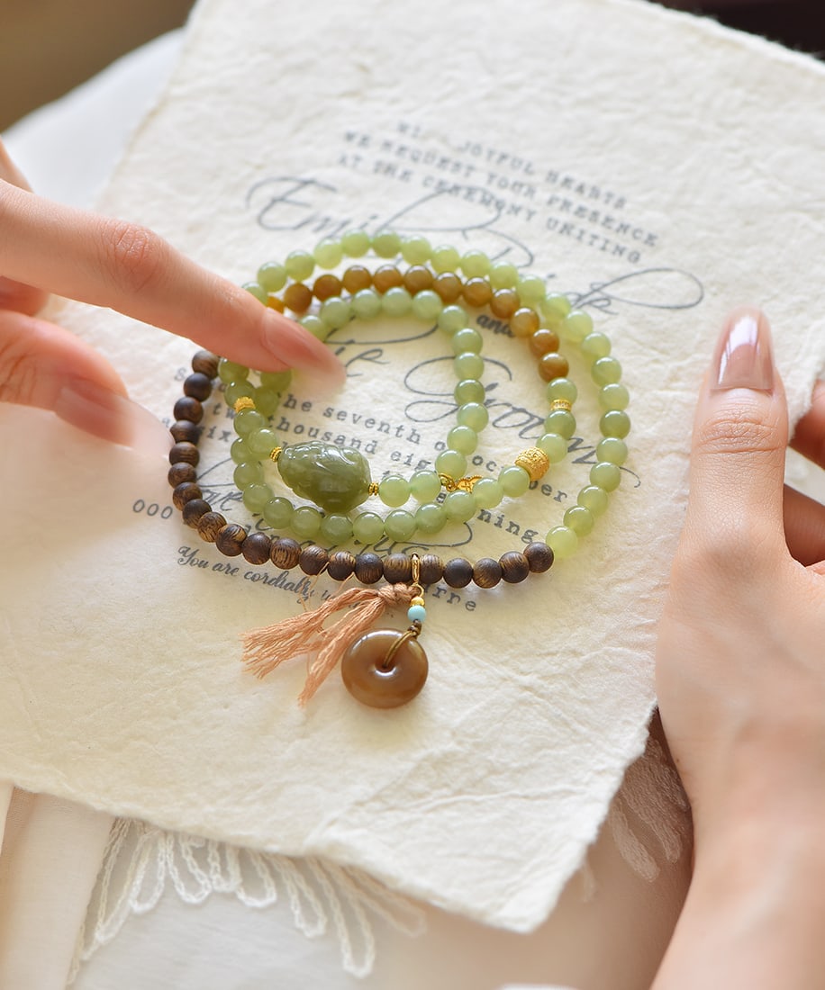 Hetian Jade,Chenxiang Wood Pixiu Hand Chain - 4