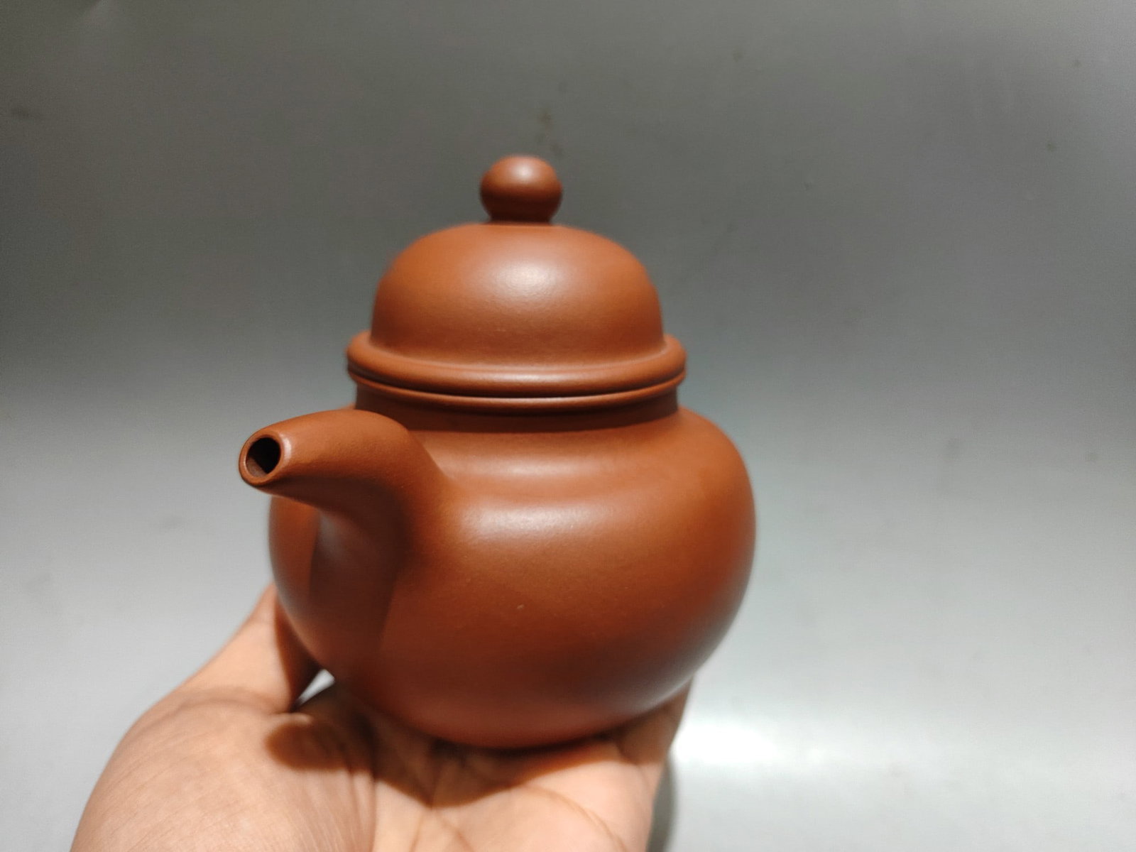 Yixing Zisha Clay Teapot - 2