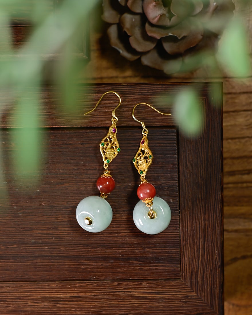 A Pair Gilt Gold Silver Inlay Jadeite & Nanhong Agate Earrings - 2