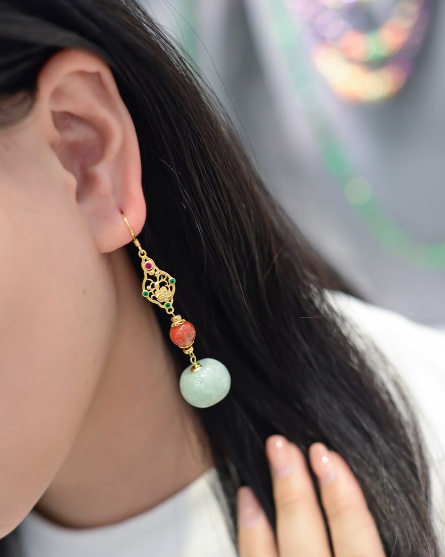 A Pair Gilt Gold Silver Inlay Jadeite & Nanhong Agate Earrings - 6