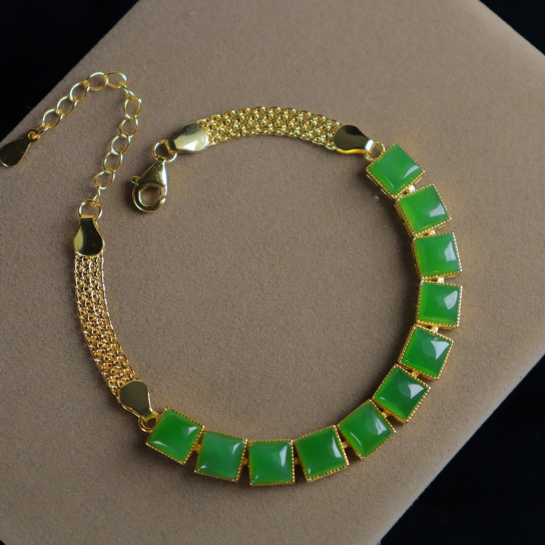 Silver Inlay Green Hetian Jade Hand Chain - 2