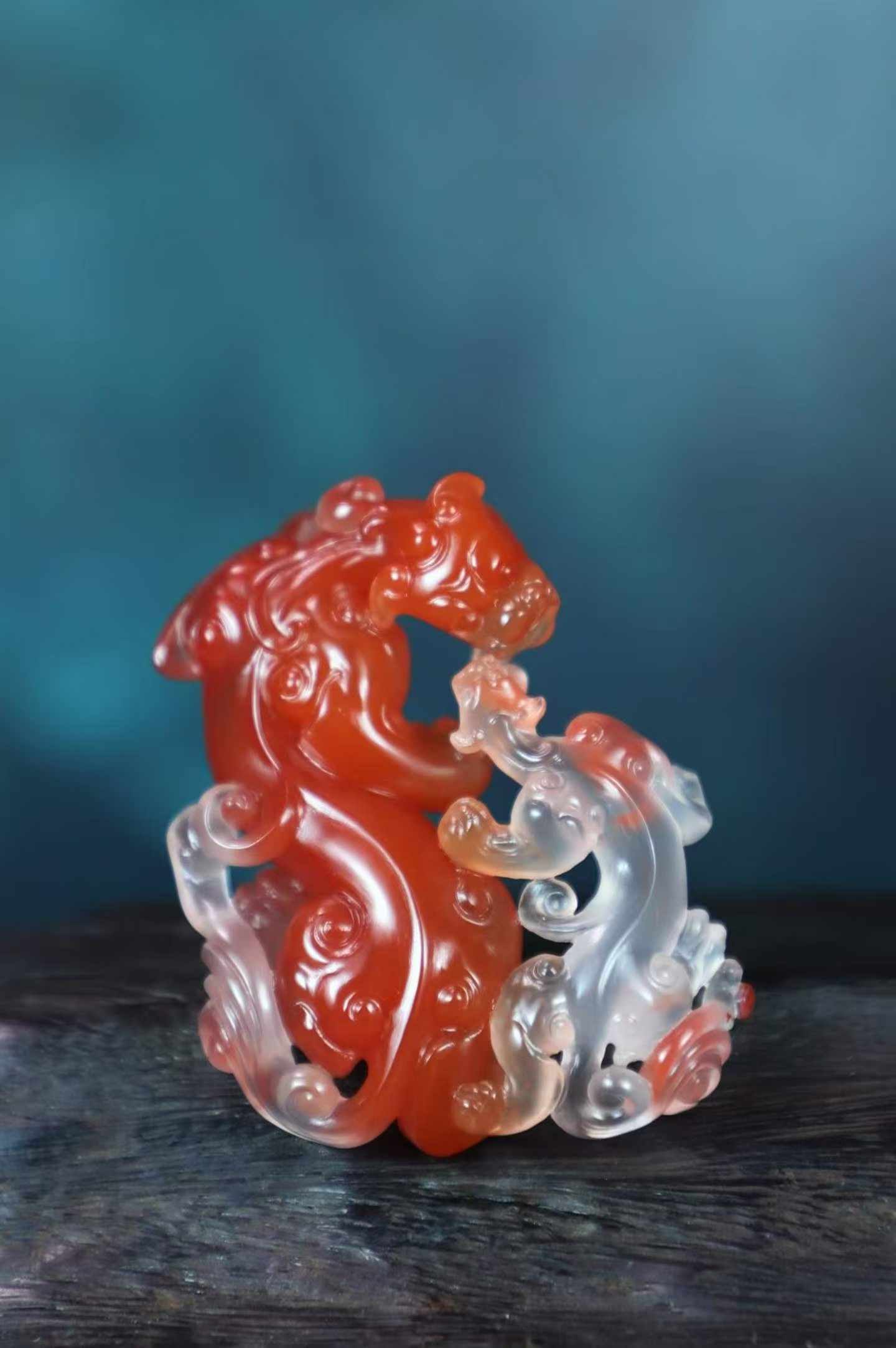Nanhong Agate Pendant - Chi Dragon with Certificate - 2