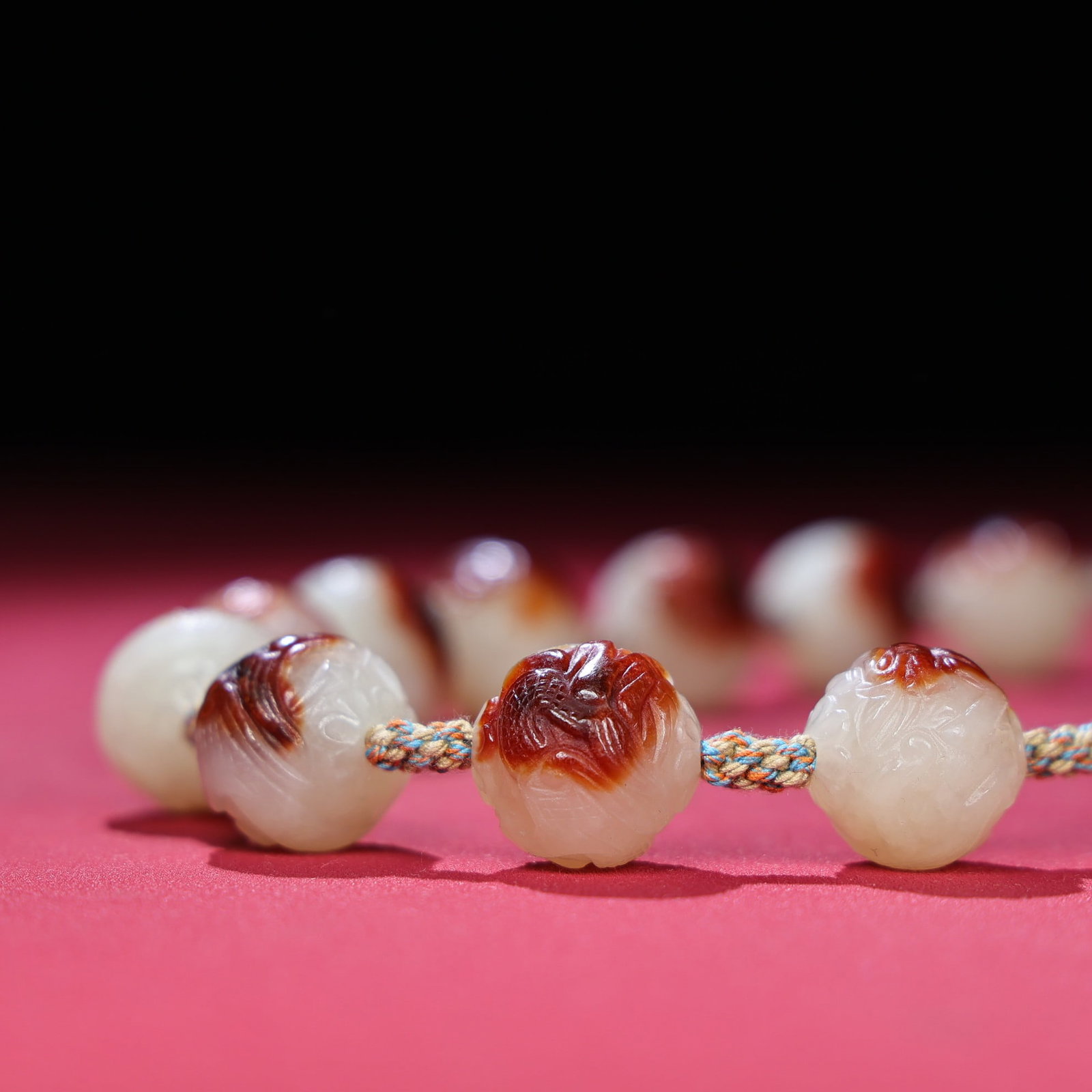 Vintage Hetian Jade Beads Hand Chain - 2