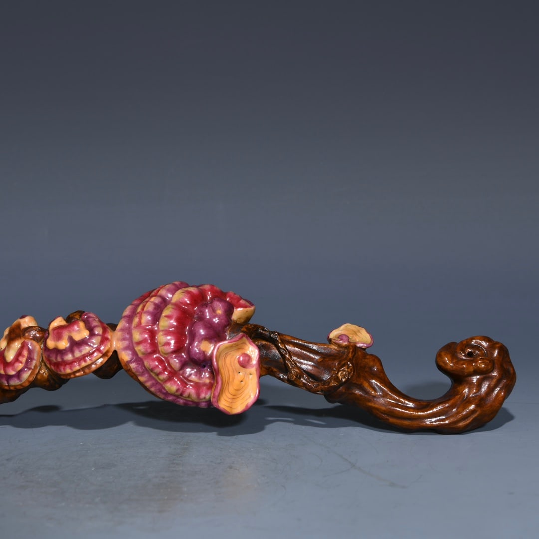 Old Porcelain Ruyi Statue - 8
