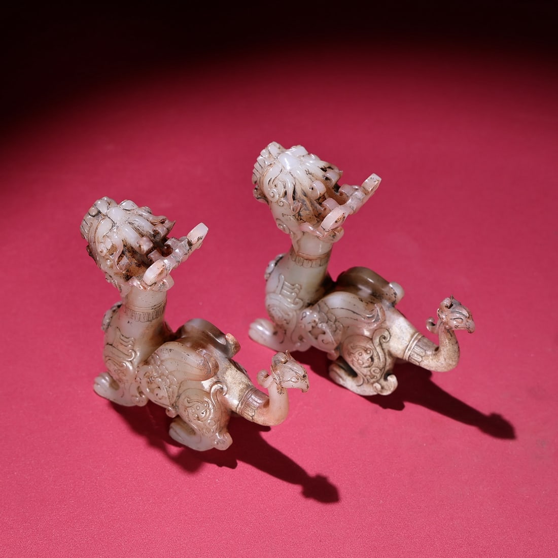 A Pair Qing Dynasty Hetian Jade Dragon Statue - 7