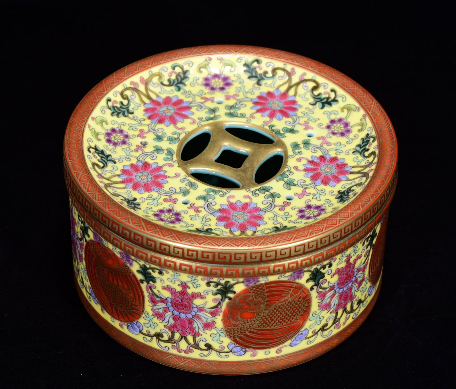 Gilt Gold Yellow Ground Famille Rose Porcelain Incense Burner - 3