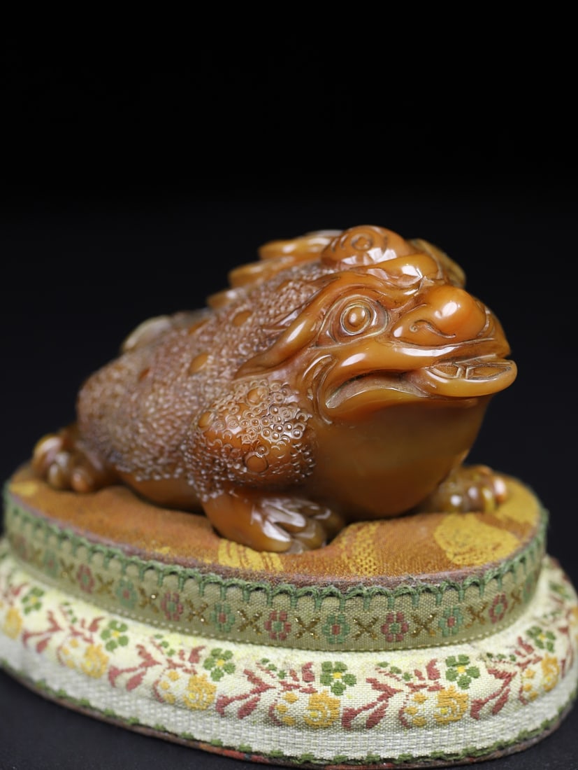 Shoushan Soapstone Hand-Carved Fortune Toad Statue w Box - 2