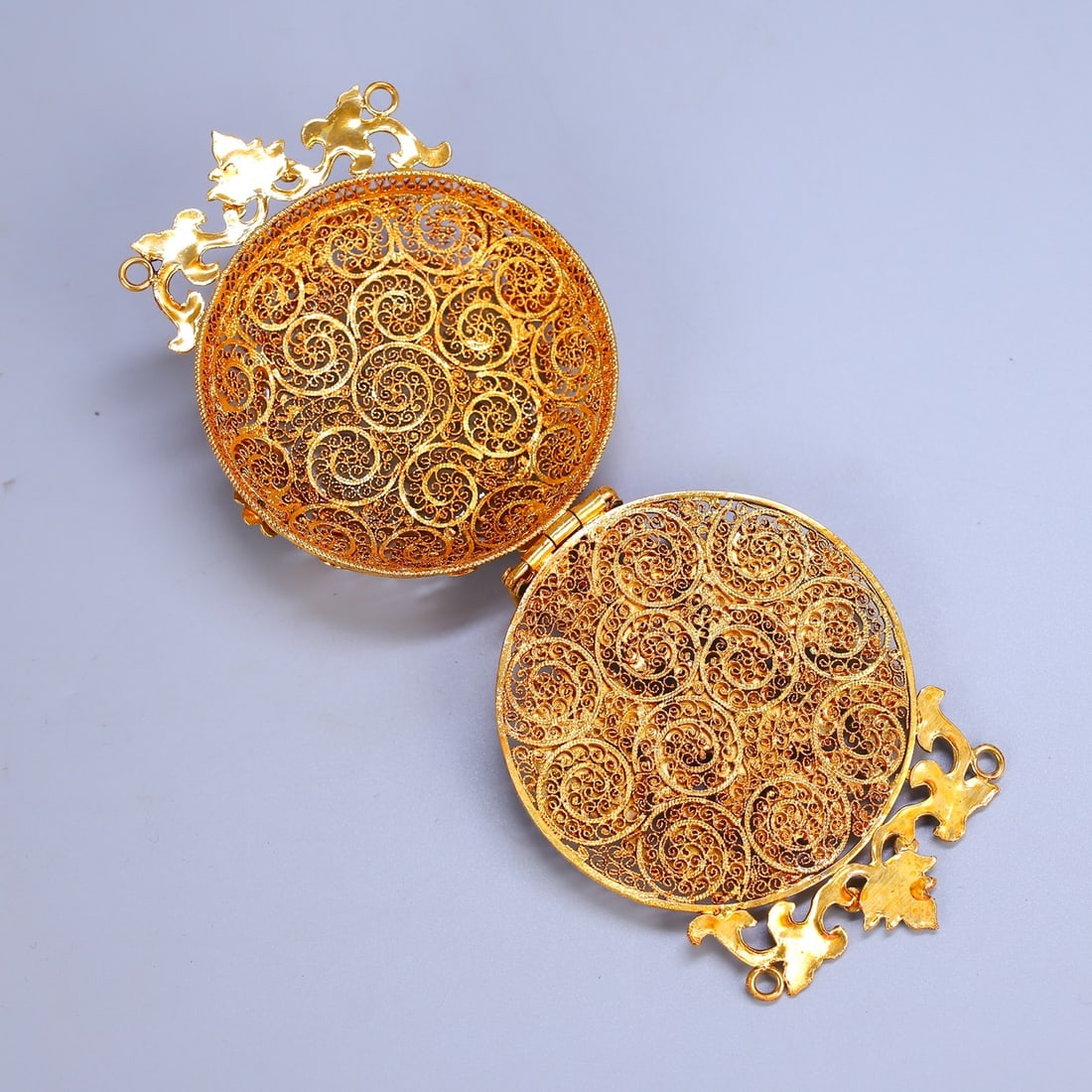Gold Wires Enamel Inlay Hetian Jade Sachet Pendant - 7