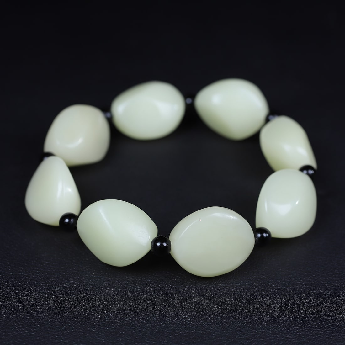 Vintage Shoushan Soapstone Original Stone Bracelet with Wood Box - 10