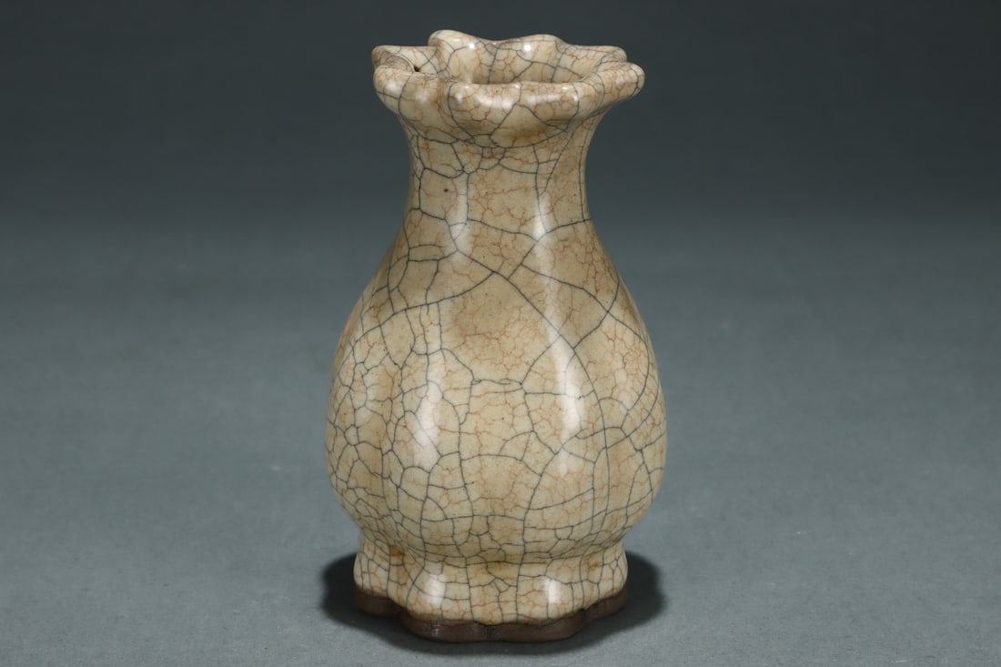 Old Ge Kiln Porcelain Vase w Box - 4