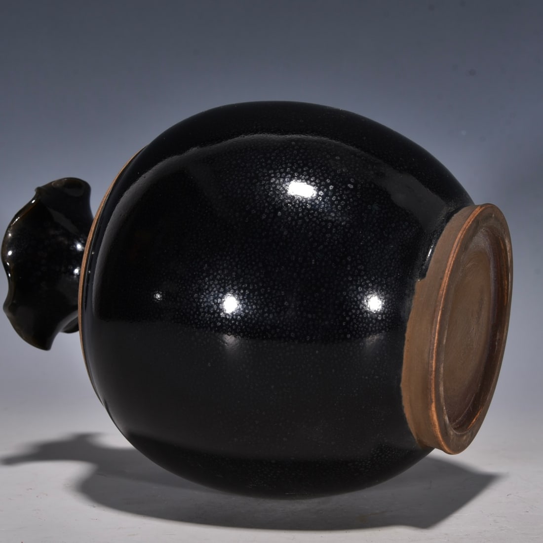 Jian Kiln Porcelain Pomegranate Vase - 7