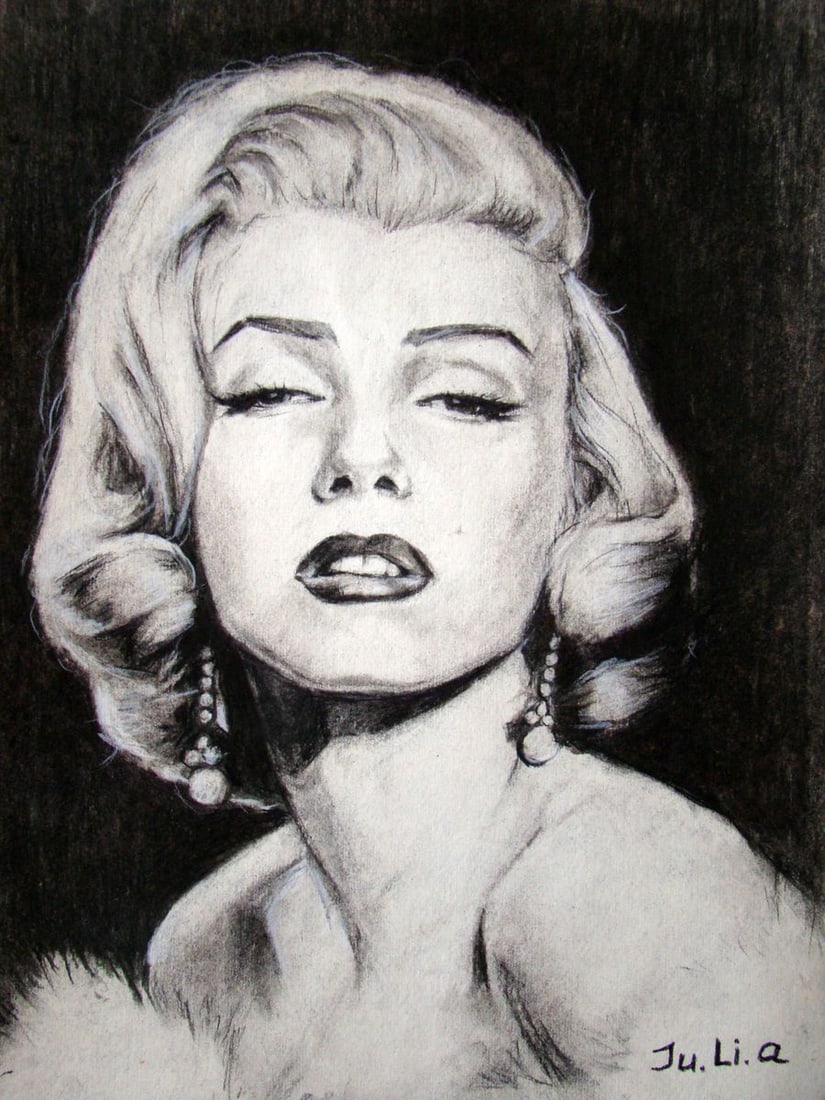 Coal painting Mystery Monroe Yulia Lihina: Title: Coal painting Mystery Monroe Yulia Lihina Description: NoLih 30 The coal painting titled "Mysterious Look" is a dramatic and emotive portrayal of Marilyn Monroe, capturing a moment that is both