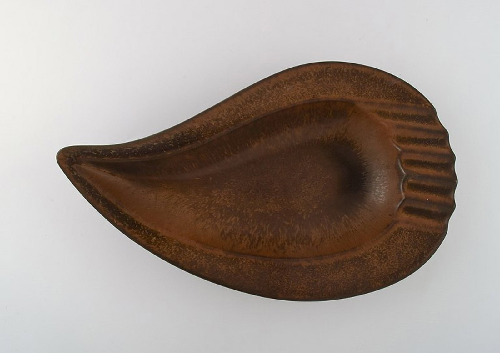 Gunnar Nylund for Rorstrand. Large teardrop shaped ceramic dish in brown shades of 1960's. (1 of 8)
