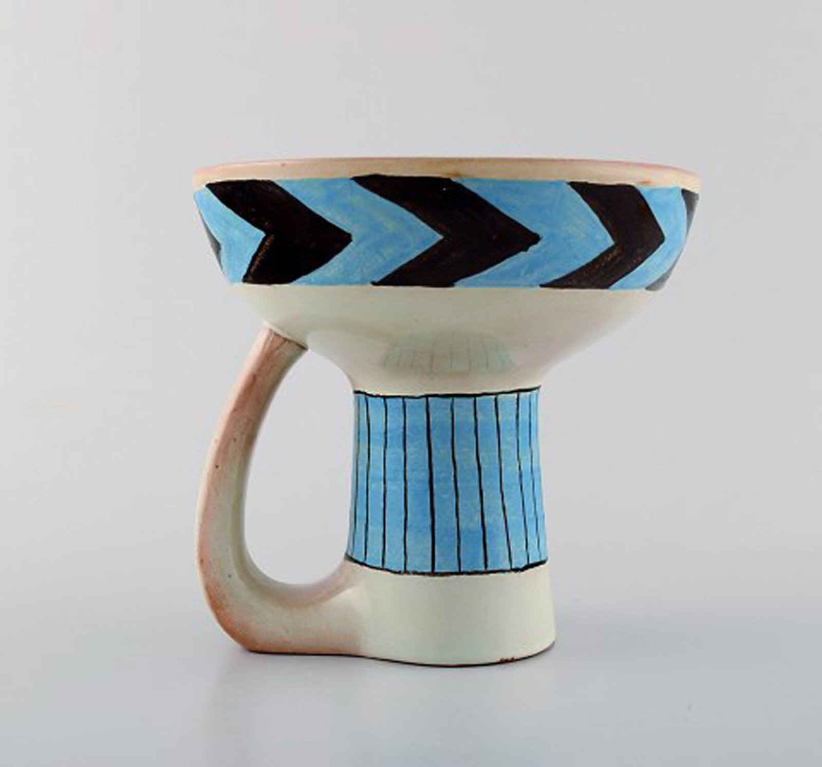 Carl-Harry Stålhane for Rorstrand / Rørstrand. A pair of modernist hand painted "Torro" vases / - 3