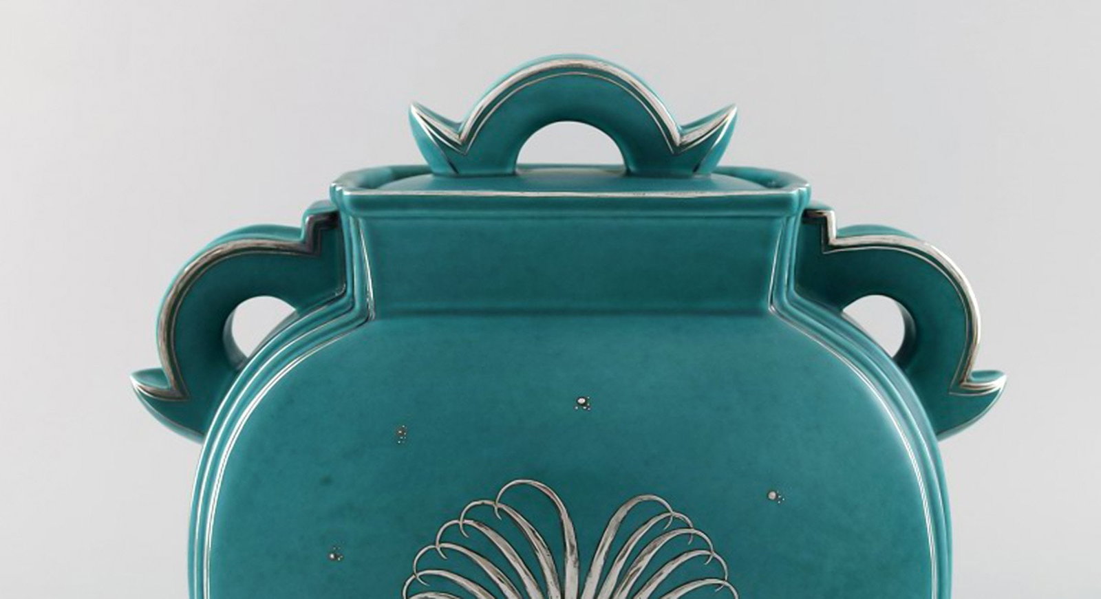 Wilhelm Kåge, Gustavsberg, Argenta Art deco ceramic vase decorated with silver inlaid. - 4