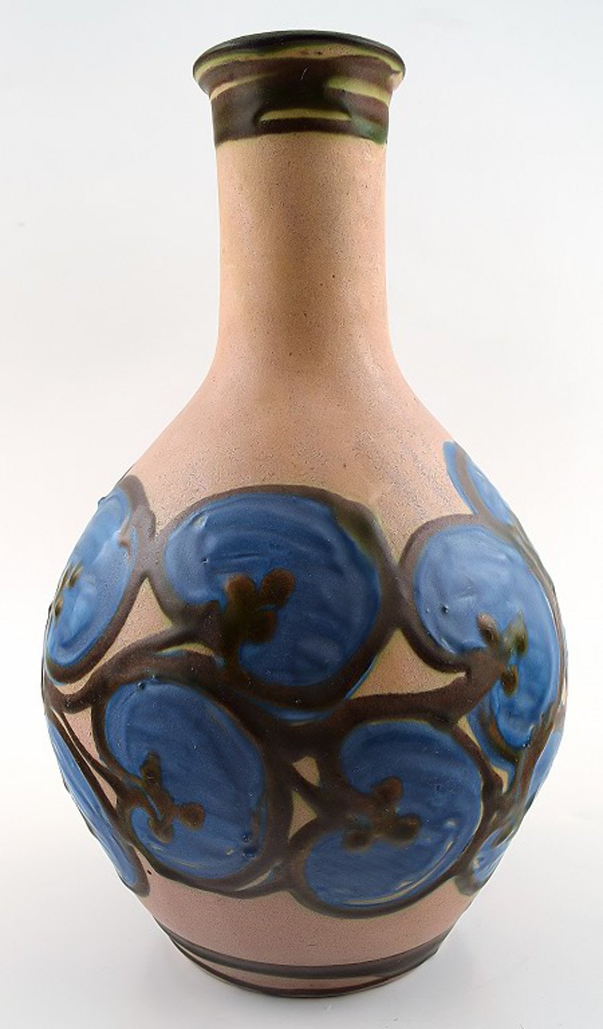 Kahler, HAK, glazed stoneware vase. 1930s.: Title: Kahler, HAK, glazed stoneware vase. 1930s. Description: Kahler, HAK, glazed stoneware vase. 1930s. Glaze in dark blue shades. Hallmarked. Measures: 28 cm. X 15 cm. In good condition.; Kahler, H