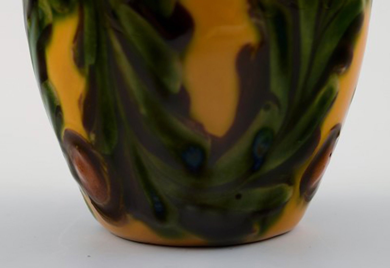Kahler, Denmark, glazed stoneware vase. 1940s. Cow horn glaze. - 5