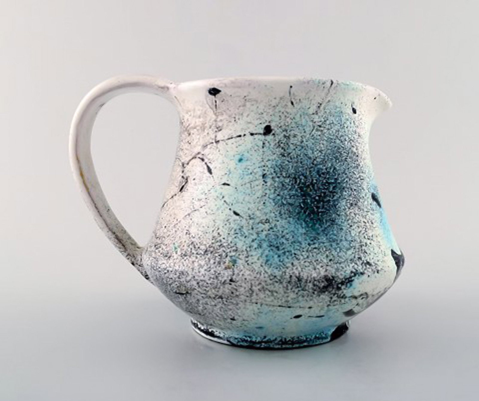 Jens Thirslund (1892-1942) Kahler pitcher decorated with greenish glaze. - 4